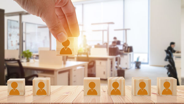 年度人才發(fā)展計劃：以人為本，共建共享