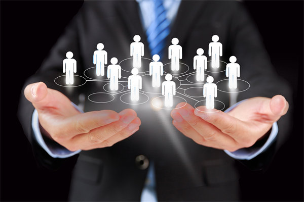 緊扣市場(chǎng)需求，調(diào)整年度經(jīng)營(yíng)計(jì)劃，增強(qiáng)企業(yè)競(jìng)爭(zhēng)力