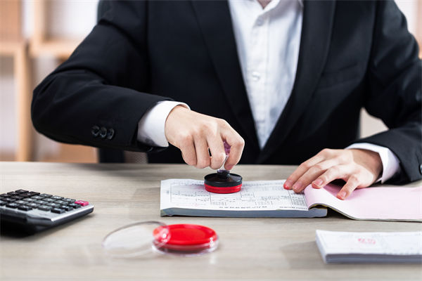 企業預算總失控？3招助力企業精準把控資金流向！