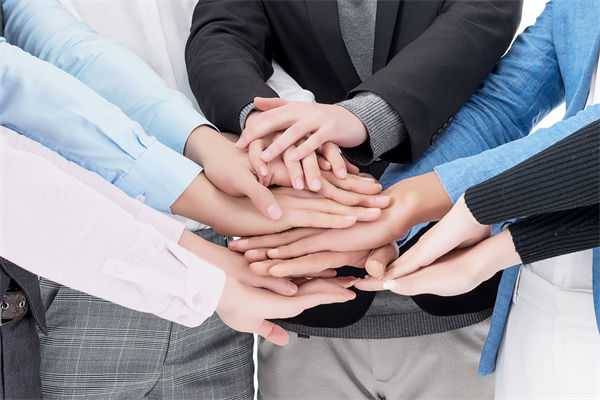 員工對文化認同感低，怎樣打造有凝聚力的企業文化？