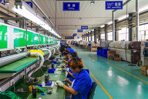 中企電話被美客戶打爆：一船難求，關(guān)聯(lián)企業(yè)年度經(jīng)營計劃怎么看？