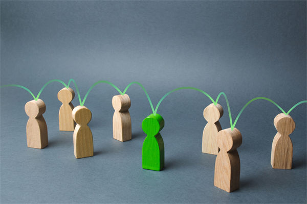 戰(zhàn)略執(zhí)行層層衰減，集團管控如何確保目標(biāo)精準(zhǔn)落地？