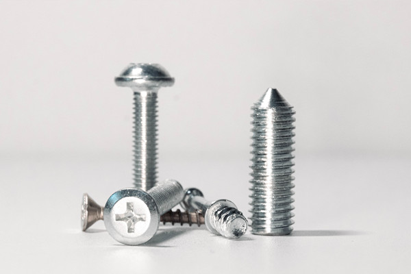 五金行業(yè)企業(yè)管理咨詢公司哪家好，適配電商渠道拓展運營嗎？